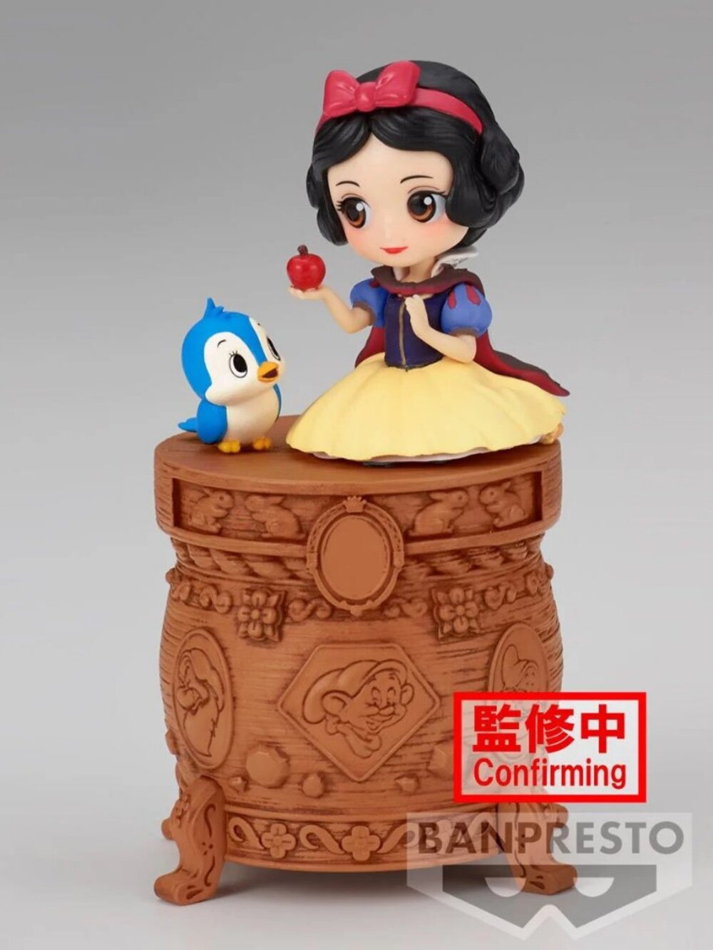 Disney Characters Snow White figure Classic or Pastel Q Posket Banpresto Action